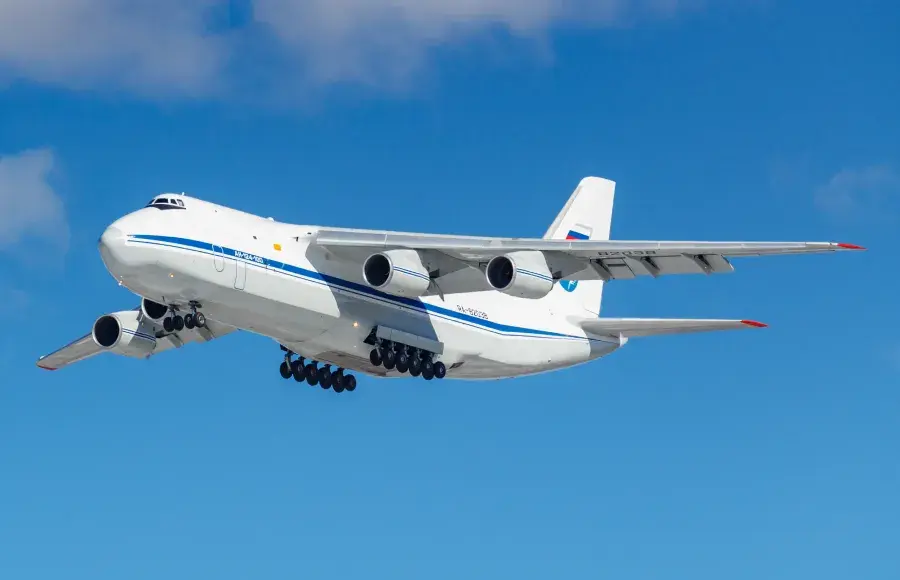 An-124